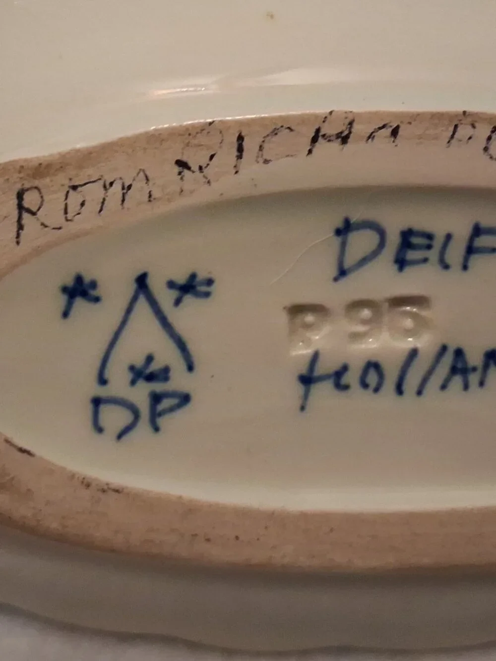 Vintage Hand-Painted Delft Holland 3pc Set - Dated 1938-1978 Dish & S/P Shakers